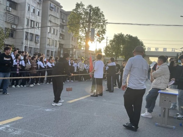 岳陽(yáng)市江南通信職業(yè)技術(shù)學(xué)校有限公司,岳陽(yáng)江南學(xué)校,岳陽(yáng)江南通信學(xué)校,岳陽(yáng)職業(yè)學(xué)校